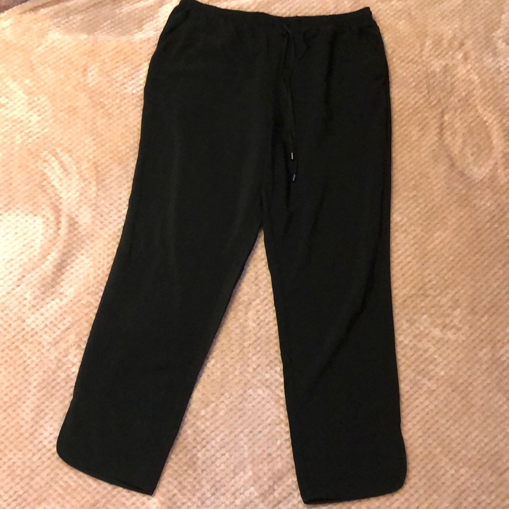 Women’s black Cato pants with drawstring